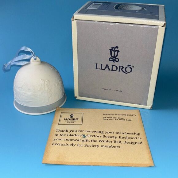 Lladro Collectors Society Porcelain 17616 Winter Bell 1994 With Original Box - Picture 1 of 7